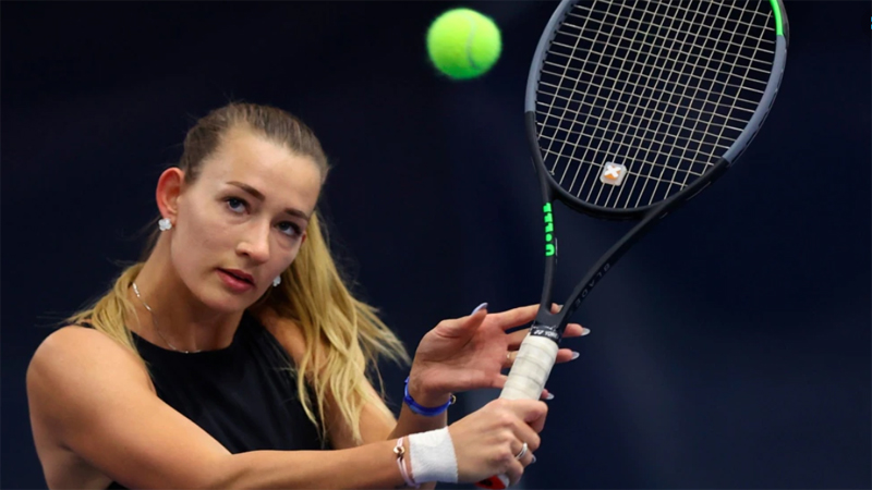 Tay vợt nữ người Nga bị bắt ở giải Pháp Mở rộng vì cáo buộc dàn xếp tỷ số