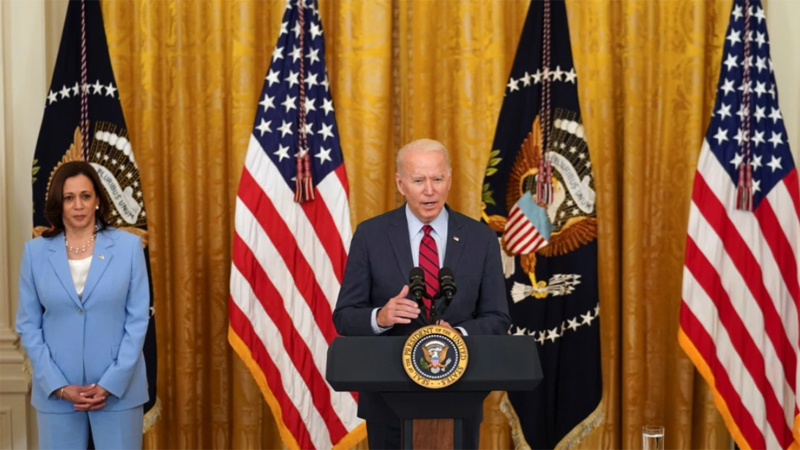 Thăm dò: Ủng hộ dành cho Tổng thống Biden sa sút