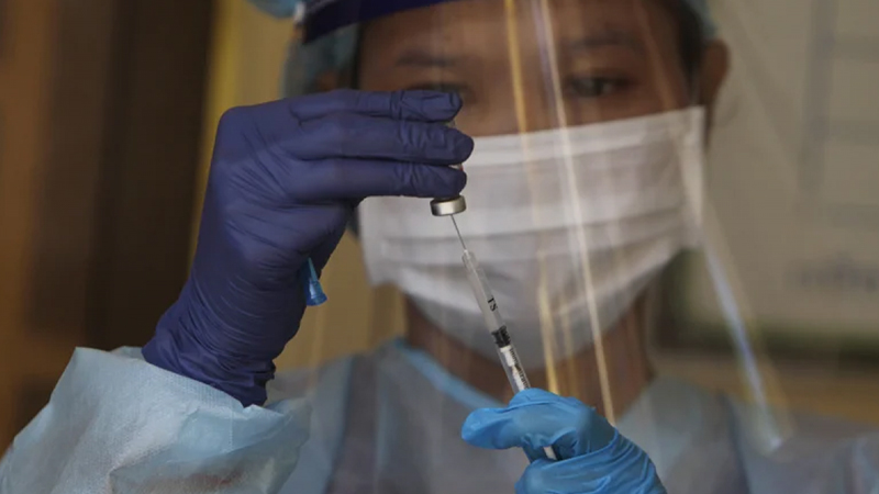 Australia công nhận vaccine Covid-19 Coronavac của Trung Quốc và Covishield của Ấn Độ