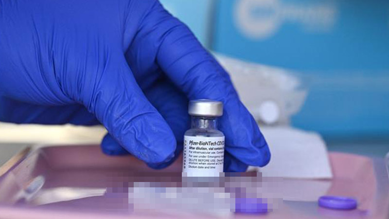 EMA phê chuẩn mũi vaccine tăng cường của Moderna và Pfizer/BioNTech