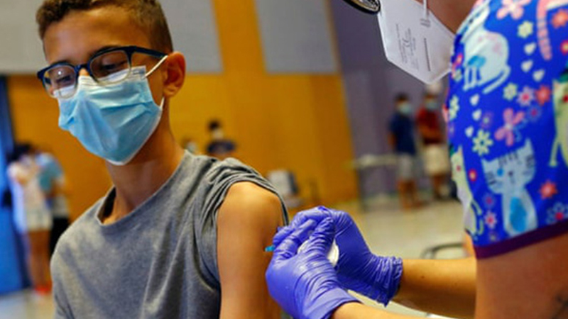 Thụy Điển ngừng tiêm vắc xin của Moderna cho người trẻ
