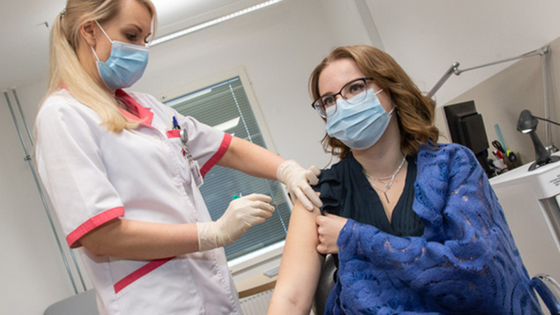 Cả 44 ca nhiễm biến thể Omicron ở châu Âu đều nhẹ hoặc không triệu chứng