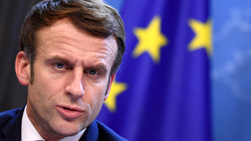 Tổng thống Macron bị chỉ trích vì dọa hạn chế ‘quyền lợi xã hội’ của người chưa tiêm